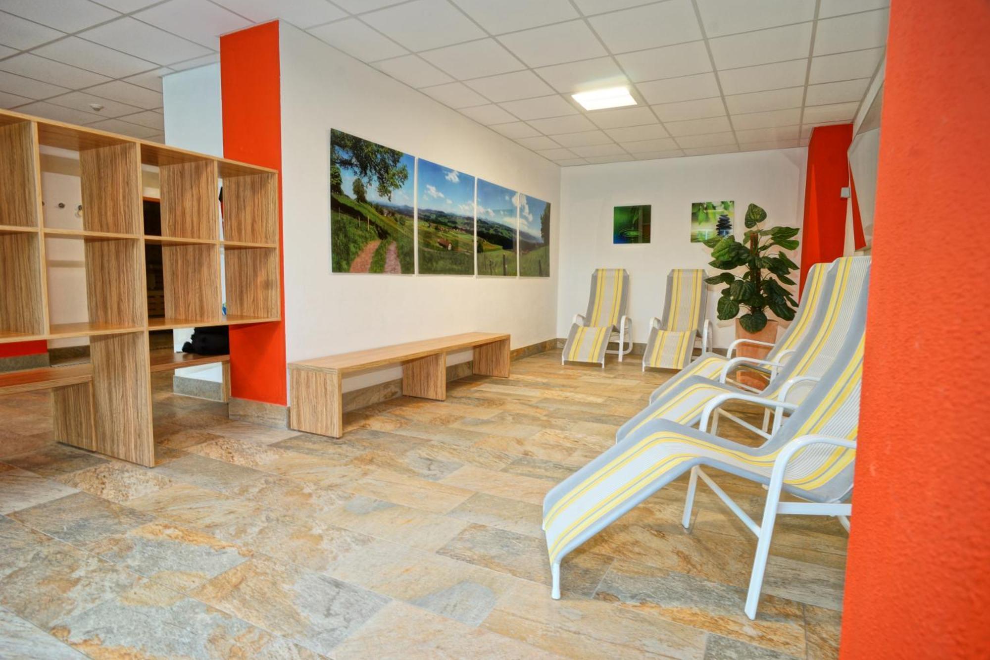 Relax-Red Mit Pool Und Sauna Scheidegg Exterior foto